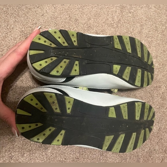 US Polo Assn white yellow Velcro strap on sneakers size 9.5 M - Picture 2 of 9